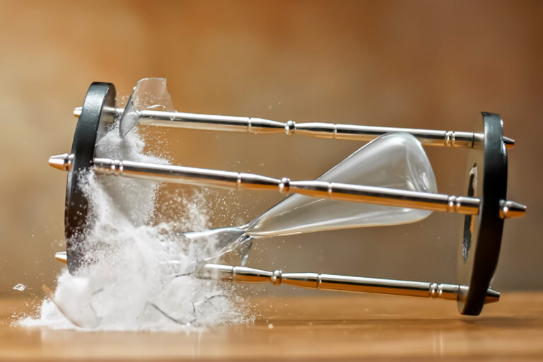 egg timer smashed up